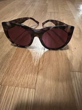 RAEN Durante Tortoiseshell Frame Sunglasses with Plum Lenses
